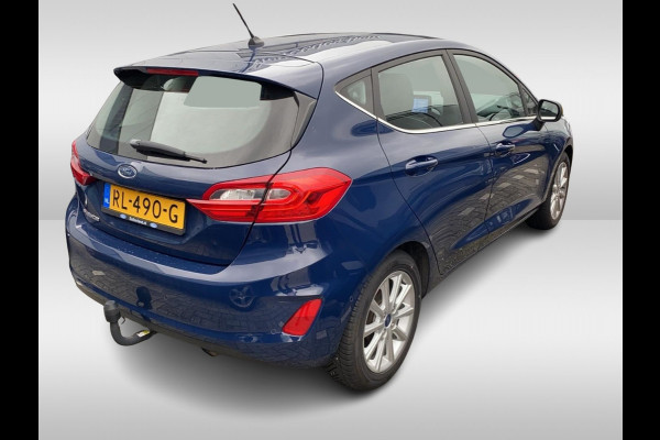 Ford Fiesta 1.0 EcoBoost Titanium / Trekhaak / Camera / Navigatie / 16'' / DAB / Getint glas / Stuur+Stoelverwarming / Cruise Control
