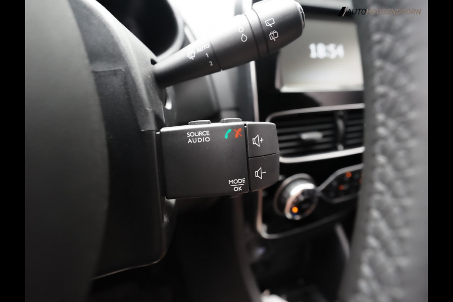 Renault Clio Estate 0.9 TCe Limited (APPLE CARPLAY,LED VERLICHTING,KEYLESS,PREMIUM SOUND,CLIMATE,CAMERA.LM-VELGEN,TOPCONDITIE)