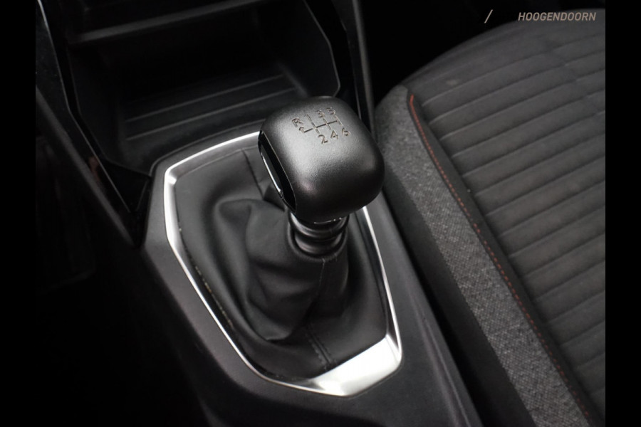 Peugeot 2008 1.2 PureTech Active (APPLE CARPLAY,LED VERLICHTING,PARKEERSENSOREN,NAVIGATIE,CRUISE,LM-VELGEN,TOPCONDITIE)