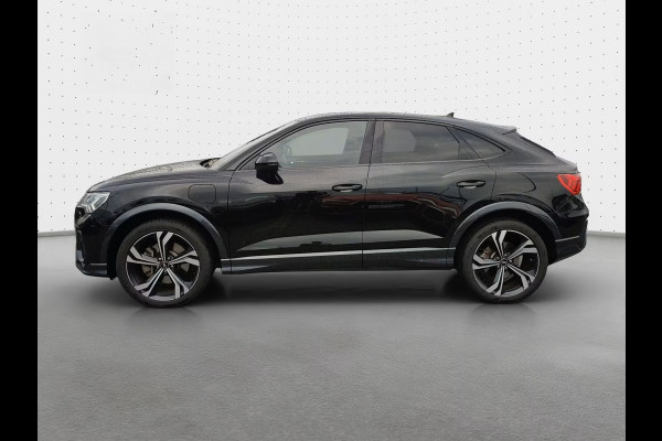 Audi Q3 Sportback 45 TFSI e S-LINE ** LED, VIRTUAL, SONOS SOUND, OPTIK SCHWARZ, 20-inch LMV ** 1e EIG - UNFALLFREI ** ** INFORMEER OOK NAAR ONZE AANTREKKELIJKE FINANCIAL-LEASE TARIEVEN **