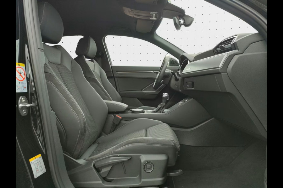 Audi Q3 Sportback 45 TFSI e S-LINE ** LED, VIRTUAL, SONOS SOUND, OPTIK SCHWARZ, 20-inch LMV ** 1e EIG - UNFALLFREI ** ** INFORMEER OOK NAAR ONZE AANTREKKELIJKE FINANCIAL-LEASE TARIEVEN **