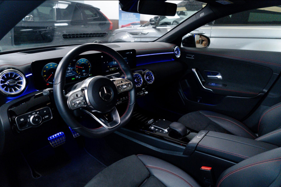 Mercedes-Benz CLA-Klasse 250 e Business Solution AMG Limited Pano|Head-Up|ACC|Trekhaak|
