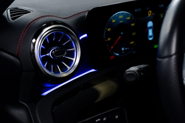 Mercedes-Benz CLA-Klasse 250 e Business Solution AMG Limited Pano|Head-Up|ACC|Trekhaak|