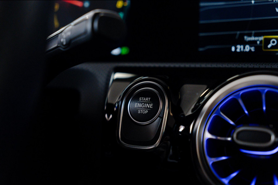 Mercedes-Benz CLA-Klasse 250 e Business Solution AMG Limited Pano|Head-Up|ACC|Trekhaak|