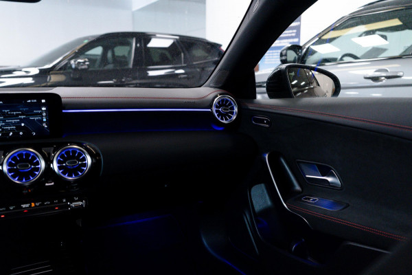 Mercedes-Benz CLA-Klasse 250 e Business Solution AMG Limited Pano|Head-Up|ACC|Trekhaak|