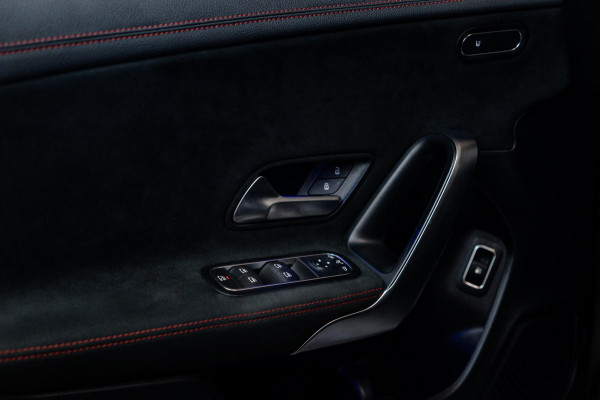 Mercedes-Benz CLA-Klasse 250 e Business Solution AMG Limited Pano|Head-Up|ACC|Trekhaak|