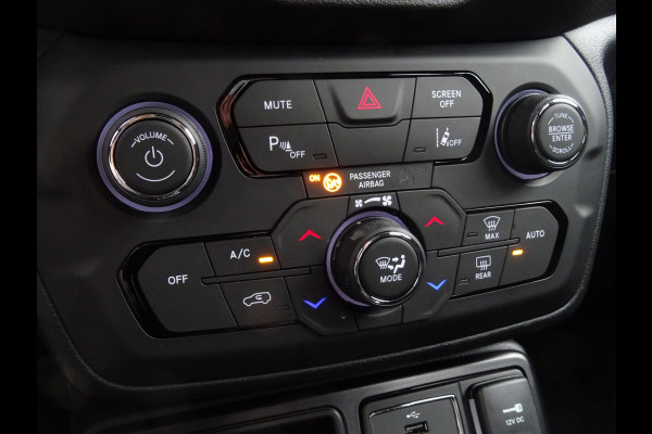 Jeep Renegade 1.3T Limited * OPEN DAK * CARPLAY * LAGE KM !!