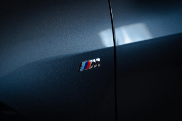 BMW 1-serie 118i High Executive M-Sport Pano|Sfeer|Dealer onderhouden