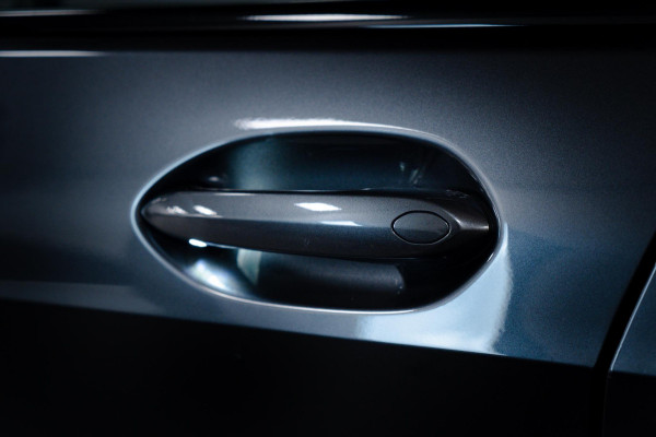 BMW 1-serie 118i High Executive M-Sport Pano|Sfeer|Dealer onderhouden