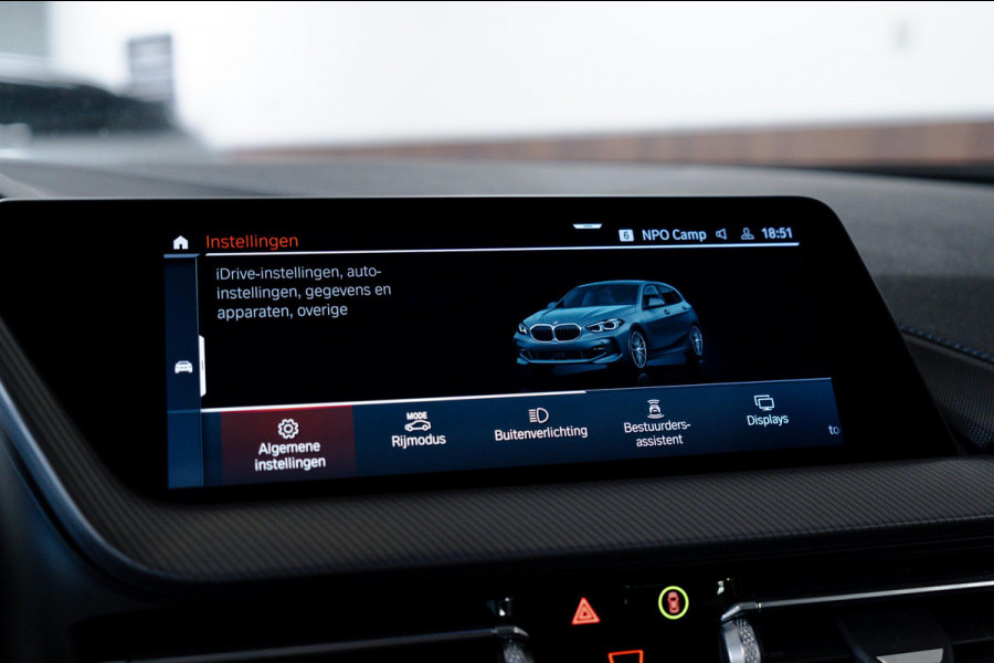 BMW 1-serie 118i High Executive M-Sport Pano|Sfeer|Dealer onderhouden