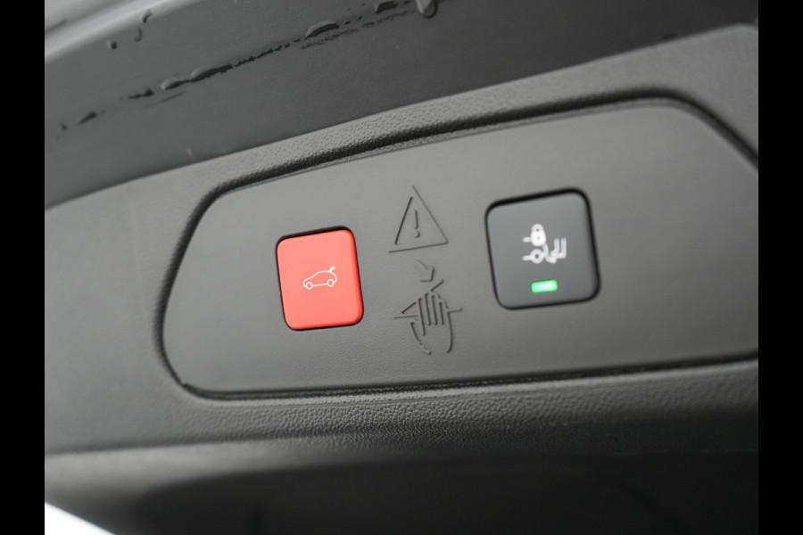 Opel Grandland Turbo 4x4 Ultimate Plug In Hybrid 300pk PHEV | Trekhaak Afneembaar | Adaptive Cruise | 360 Camera | Lederen Sportstoelen Memory & Ventilatie | Apple Carplay | Navigatie | Verwarmd Stuur & Stoel | Virtual | DAB |