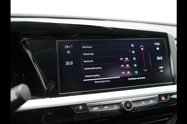 Opel Grandland Turbo 4x4 Ultimate Plug In Hybrid 300pk PHEV | Trekhaak Afneembaar | Adaptive Cruise | 360 Camera | Lederen Sportstoelen Memory & Ventilatie | Apple Carplay | Navigatie | Verwarmd Stuur & Stoel | Virtual | DAB |