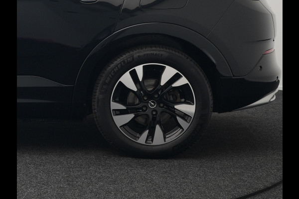Opel Grandland Turbo 4x4 Ultimate Plug In Hybrid 300pk PHEV | Trekhaak Afneembaar | Adaptive Cruise | 360 Camera | Lederen Sportstoelen Memory & Ventilatie | Apple Carplay | Navigatie | Verwarmd Stuur & Stoel | Virtual | DAB |