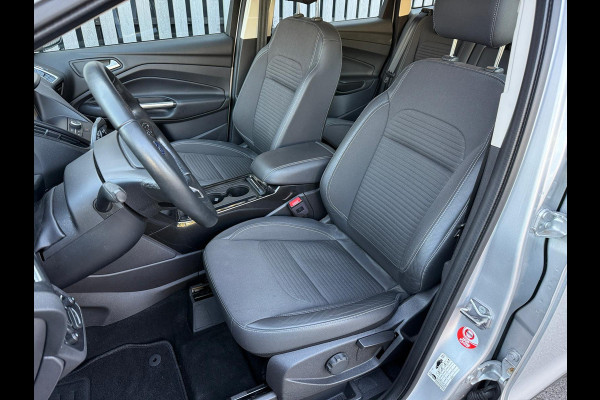 Ford Kuga 1.5 Titanium - Automaat