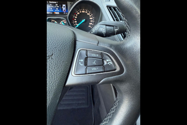 Ford Kuga 1.5 Titanium - Automaat