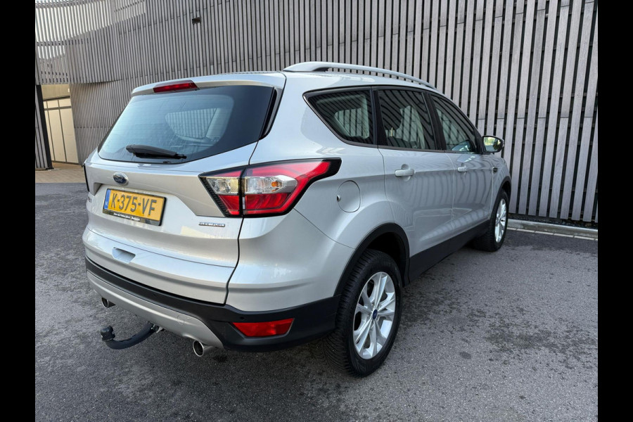 Ford Kuga 1.5 Titanium - Automaat
