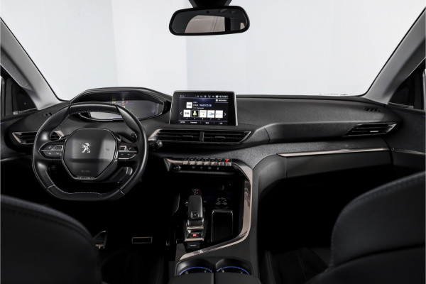 Peugeot 3008 1.2 PureTech Crossway 130 PK - Automaat | S/K-Panodak | Dig. Cockpit | Adapt. Cruise | PDC | Camera | NAV + App. Connect | ECC | Elek. Klep | DAB | LM 18" |