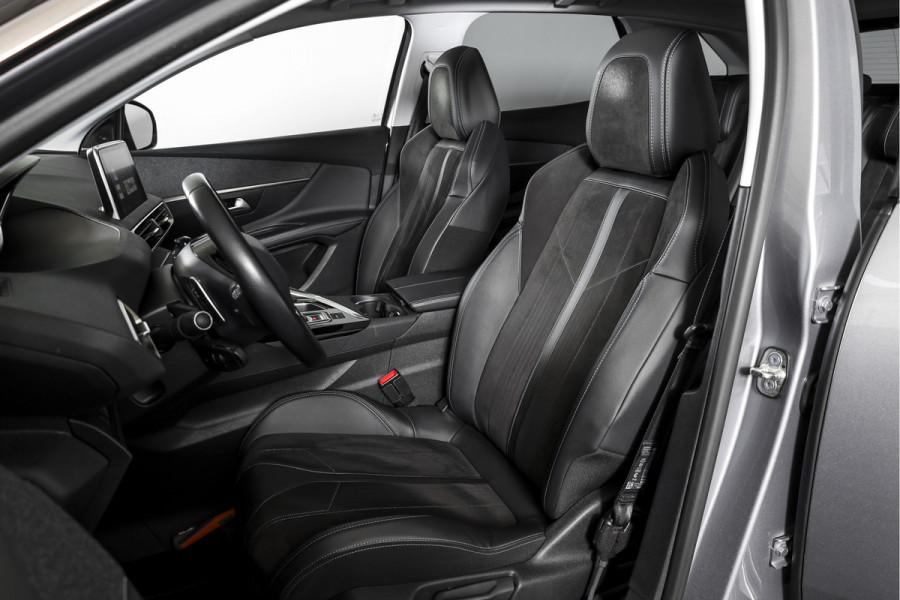 Peugeot 3008 1.2 PureTech Crossway 130 PK - Automaat | S/K-Panodak | Dig. Cockpit | Adapt. Cruise | PDC | Camera | NAV + App. Connect | ECC | Elek. Klep | DAB | LM 18" |