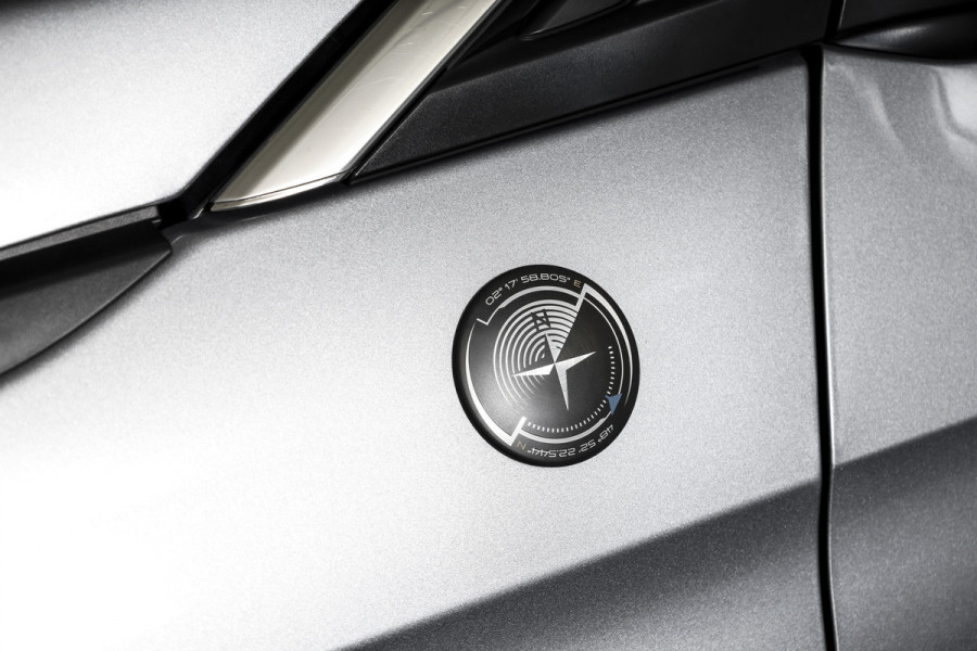 Peugeot 3008 1.2 PureTech Crossway 130 PK - Automaat | S/K-Panodak | Dig. Cockpit | Adapt. Cruise | PDC | Camera | NAV + App. Connect | ECC | Elek. Klep | DAB | LM 18" |