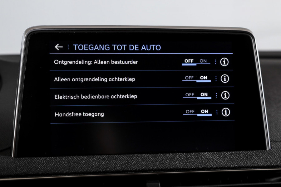 Peugeot 3008 1.2 PureTech Crossway 130 PK - Automaat | S/K-Panodak | Dig. Cockpit | Adapt. Cruise | PDC | Camera | NAV + App. Connect | ECC | Elek. Klep | DAB | LM 18" |