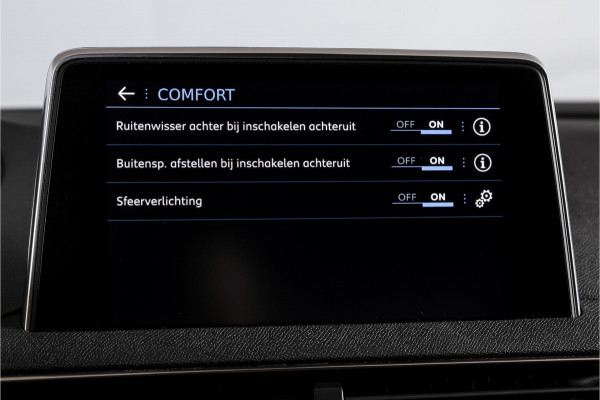 Peugeot 3008 1.2 PureTech Crossway 130 PK - Automaat | S/K-Panodak | Dig. Cockpit | Adapt. Cruise | PDC | Camera | NAV + App. Connect | ECC | Elek. Klep | DAB | LM 18" |