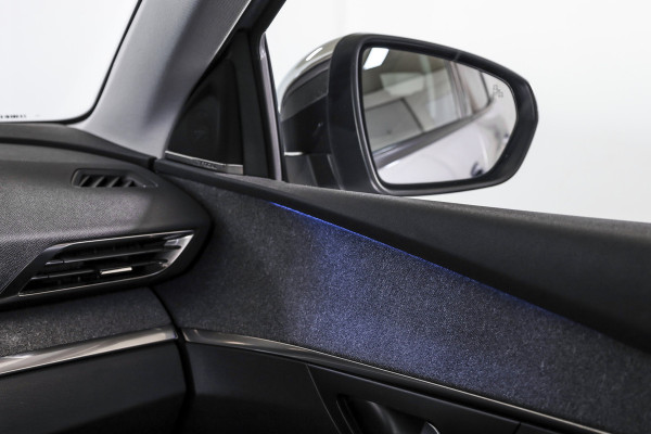 Peugeot 3008 1.2 PureTech Crossway 130 PK - Automaat | S/K-Panodak | Dig. Cockpit | Adapt. Cruise | PDC | Camera | NAV + App. Connect | ECC | Elek. Klep | DAB | LM 18" |
