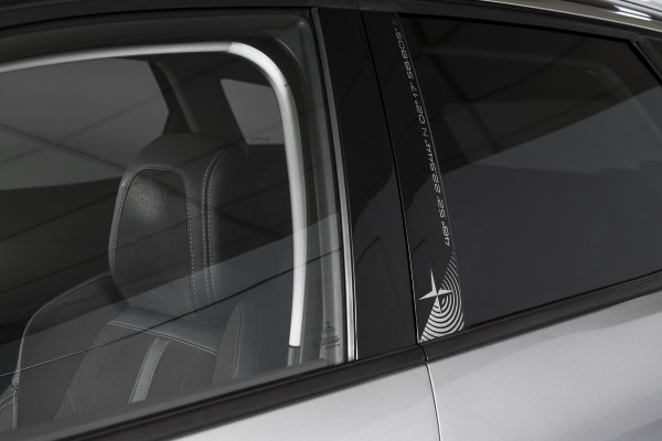 Peugeot 3008 1.2 PureTech Crossway 130 PK - Automaat | S/K-Panodak | Dig. Cockpit | Adapt. Cruise | PDC | Camera | NAV + App. Connect | ECC | Elek. Klep | DAB | LM 18" |