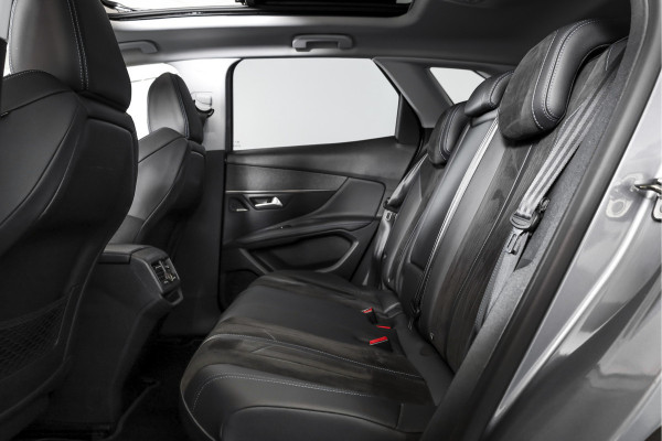 Peugeot 3008 1.2 PureTech Crossway 130 PK - Automaat | S/K-Panodak | Dig. Cockpit | Adapt. Cruise | PDC | Camera | NAV + App. Connect | ECC | Elek. Klep | DAB | LM 18" |