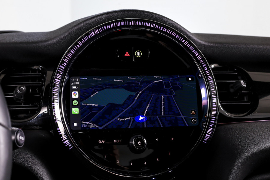 MINI Mini 2.0 Cooper S John Cooper Works 180 PK | S/K Panodak | Dig.Cockpit | Adapt.Cruise | Stoelverw. | Camera+PDC | NAV+App.Connect | Auto.Airco | LM 17" |