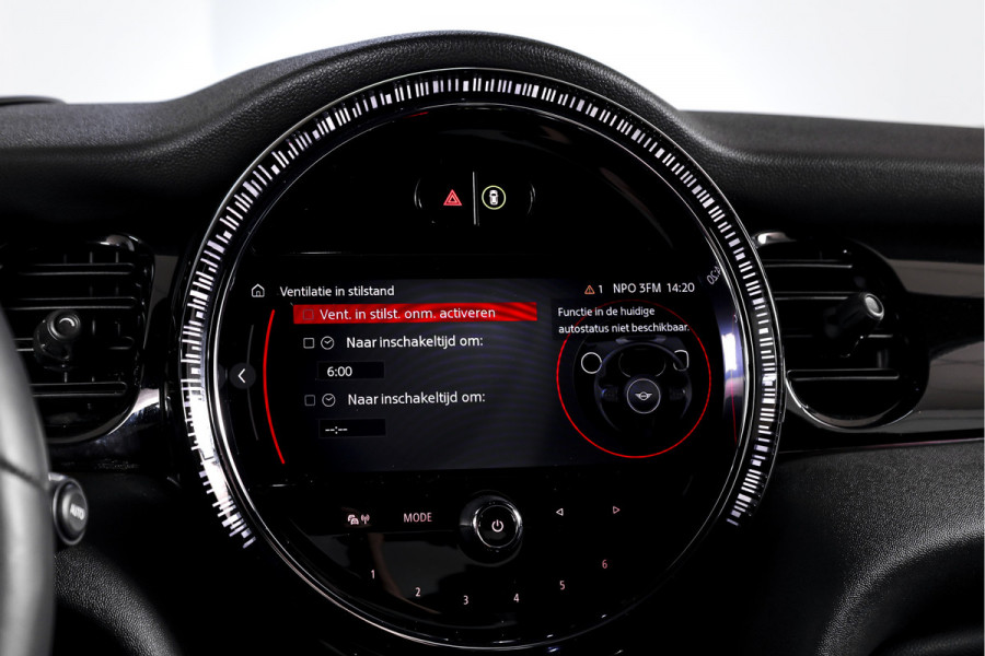 MINI Mini 2.0 Cooper S John Cooper Works 180 PK | S/K Panodak | Dig.Cockpit | Adapt.Cruise | Stoelverw. | Camera+PDC | NAV+App.Connect | Auto.Airco | LM 17" |