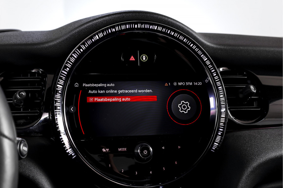 MINI Mini 2.0 Cooper S John Cooper Works 180 PK | S/K Panodak | Dig.Cockpit | Adapt.Cruise | Stoelverw. | Camera+PDC | NAV+App.Connect | Auto.Airco | LM 17" |