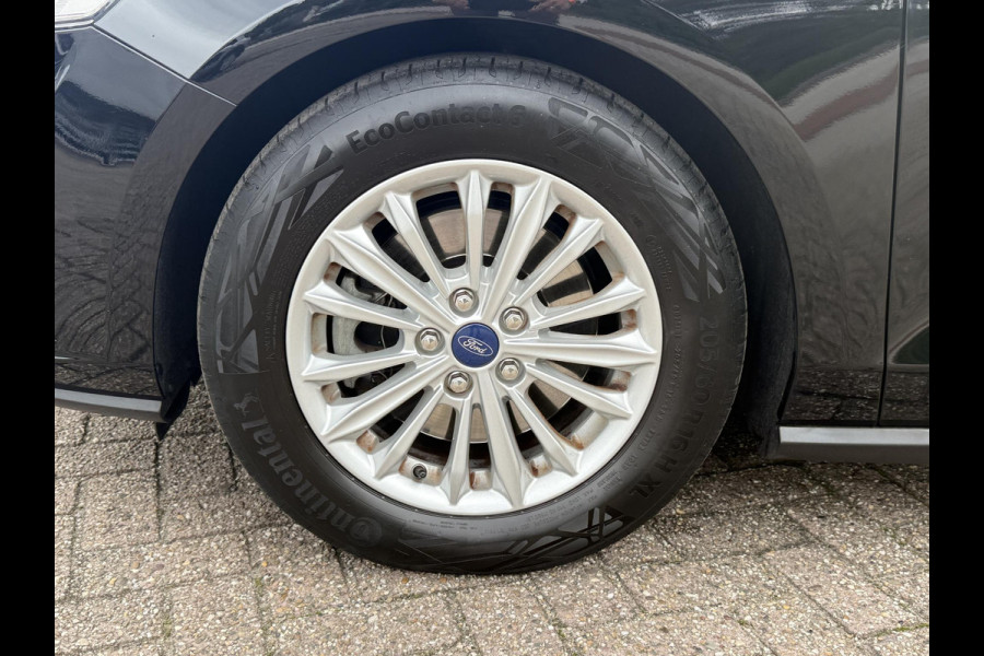 Ford FOCUS Wagon 1.0 EcoBoost Titanium Business 125pk | Trekhaak | Winterpack | B&O | Cruise Control | Navigatie |