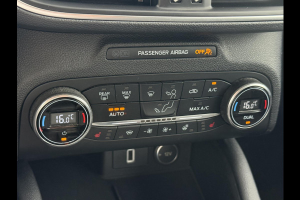 Ford FOCUS Wagon 1.0 EcoBoost Titanium Business 125pk | Trekhaak | Winterpack | B&O | Cruise Control | Navigatie |
