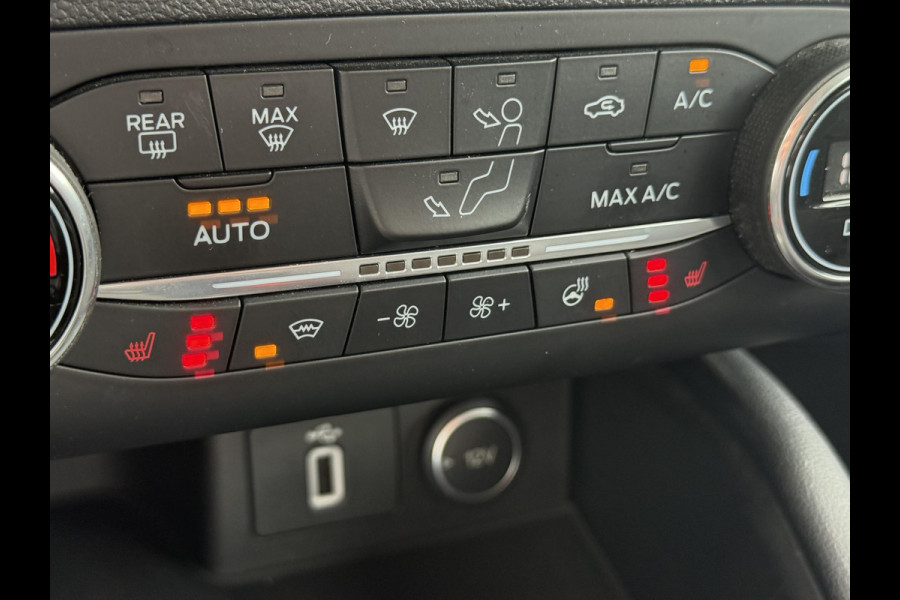 Ford FOCUS Wagon 1.0 EcoBoost Titanium Business 125pk | Trekhaak | Winterpack | B&O | Cruise Control | Navigatie |