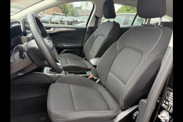 Ford FOCUS Wagon 1.0 EcoBoost Titanium Business 125pk | Trekhaak | Winterpack | B&O | Cruise Control | Navigatie |
