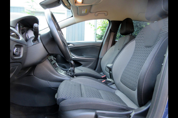 Opel Astra Sports Tourer 1.2 Edition *Navi*AGR stoelen*
