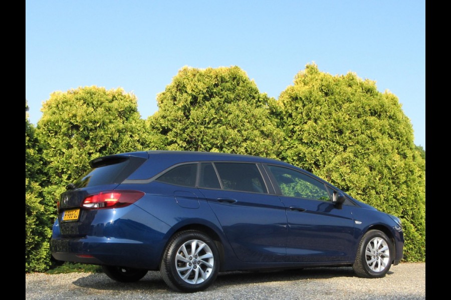 Opel Astra Sports Tourer 1.2 Edition *Navi*AGR stoelen*