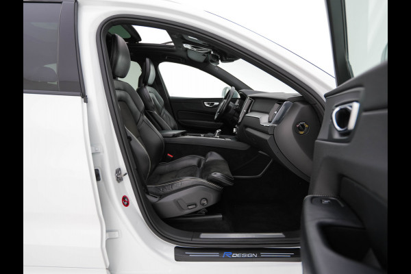 Volvo XC60 2.0 T8 Twin Engine AWD R-Design Aut. *PANO | LEATHER-MICROFIBRE | FULL-LED | BLIS | SPORTSEATS | DIGI-COCKPIT | CAMERA | NAVI-FULLMAP | LANE-ASSIST | TOWBAR | PRIVACY-GLASS | 20''ALU*