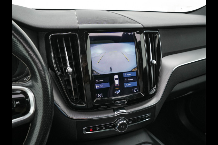 Volvo XC60 2.0 T8 Twin Engine AWD R-Design Aut. *PANO | LEATHER-MICROFIBRE | FULL-LED | BLIS | SPORTSEATS | DIGI-COCKPIT | CAMERA | NAVI-FULLMAP | LANE-ASSIST | TOWBAR | PRIVACY-GLASS | 20''ALU*