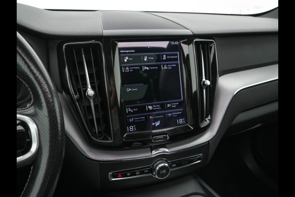 Volvo XC60 2.0 T8 Twin Engine AWD R-Design Aut. *PANO | LEATHER-MICROFIBRE | FULL-LED | BLIS | SPORTSEATS | DIGI-COCKPIT | CAMERA | NAVI-FULLMAP | LANE-ASSIST | TOWBAR | PRIVACY-GLASS | 20''ALU*