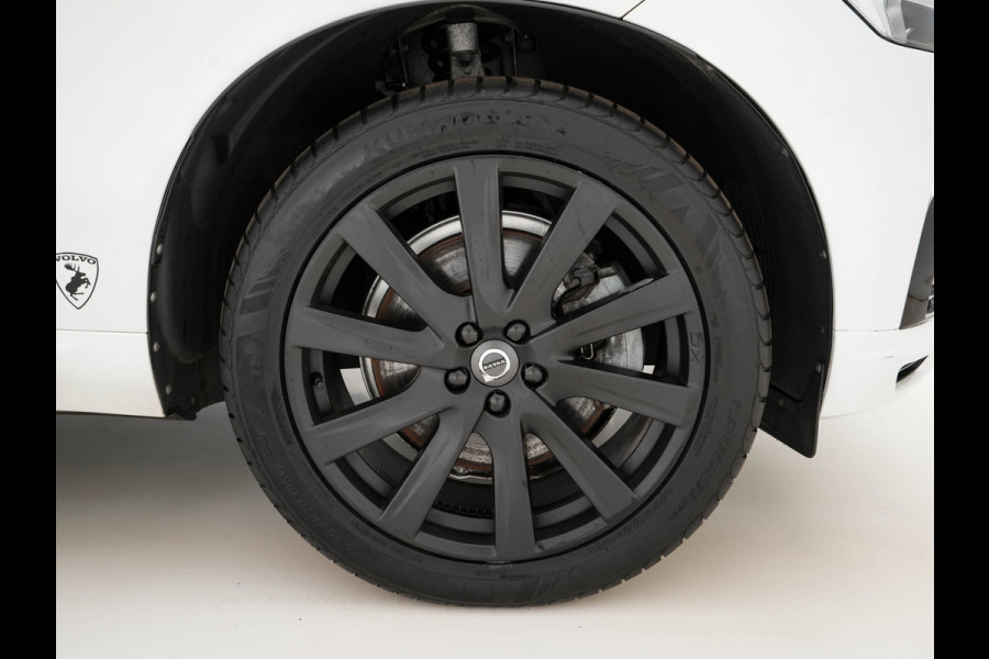 Volvo XC60 2.0 T8 Twin Engine AWD R-Design Aut. *PANO | LEATHER-MICROFIBRE | FULL-LED | BLIS | SPORTSEATS | DIGI-COCKPIT | CAMERA | NAVI-FULLMAP | LANE-ASSIST | TOWBAR | PRIVACY-GLASS | 20''ALU*