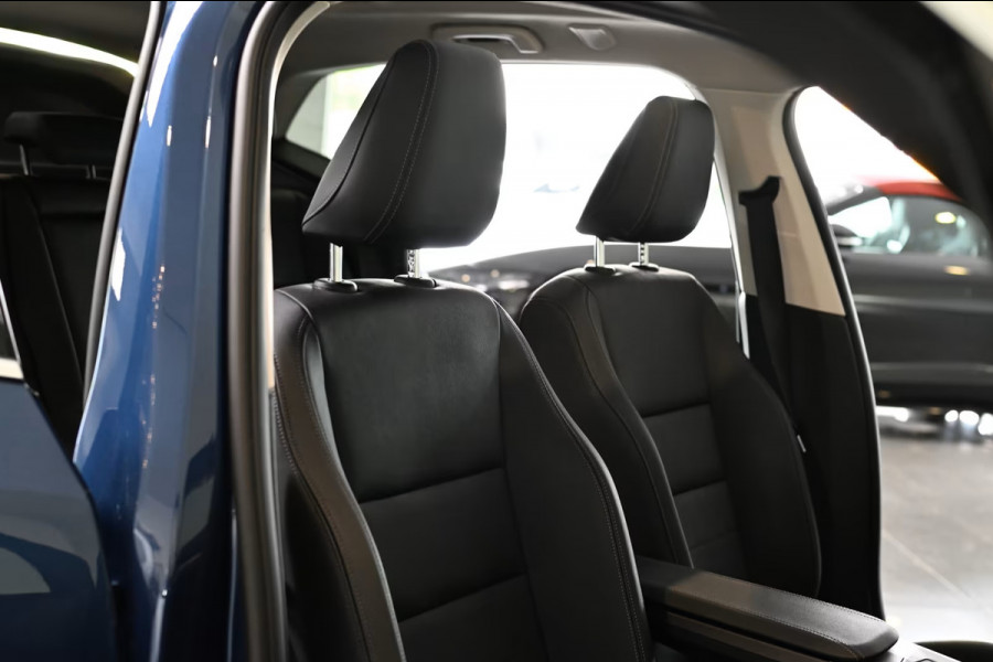 BMW 2 Serie Active Tourer 225e xDrive LUXURY ** LED, NAVI+, LEDER, PANORAMA, TREKH, DRIV. ASS+, 17-inch LMV ** 1e EIG - UNFALLFREI ** ** INFORMEER OOK NAAR ONZE AANTREKKELIJKE FINANCIAL-LEASE TARIEVEN **
