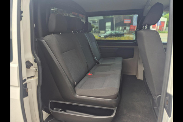 Volkswagen Transporter 2.0 TDI L2H1 DC