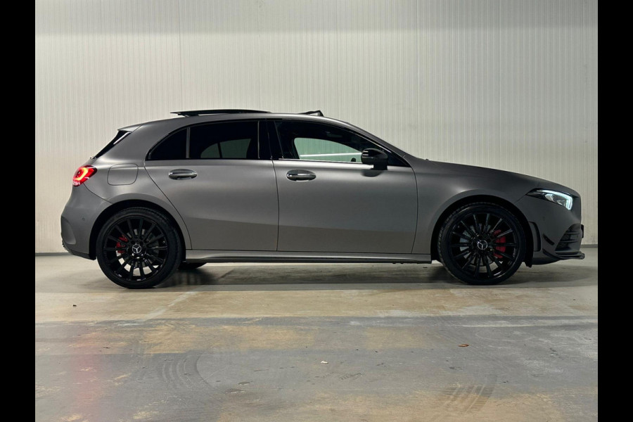 Mercedes-Benz A-Klasse 250 e AMG | NIGHT | PANO | CAMERA | MANGO GREY | AMBIANCE