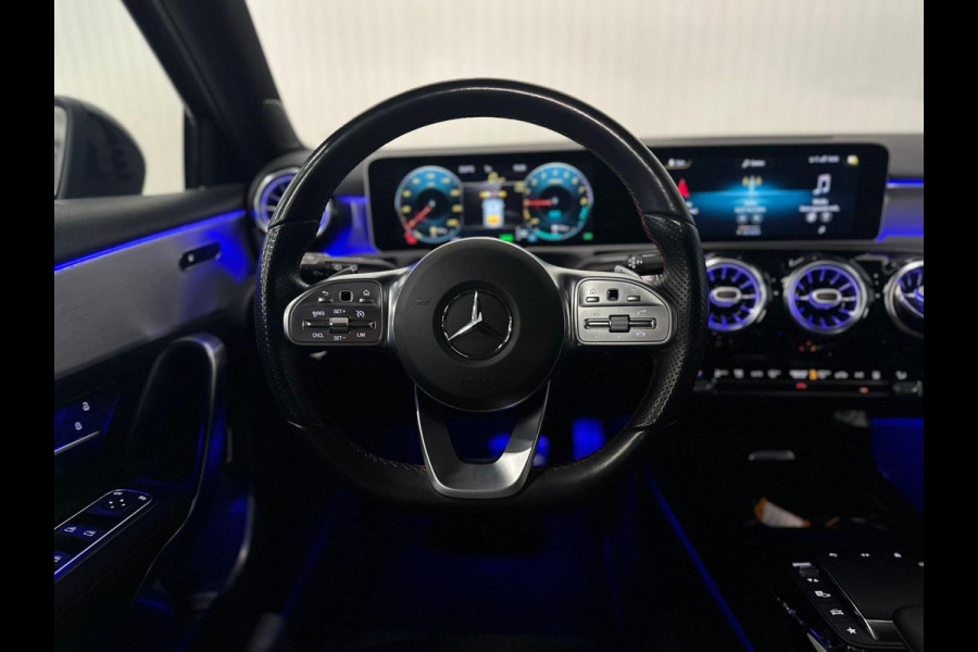Mercedes-Benz A-Klasse 250 e AMG | NIGHT | PANO | CAMERA | MANGO GREY | AMBIANCE