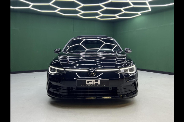 Volkswagen Golf 1.5 eTSI R-Line Camera | IQ | Pano | Sfeer