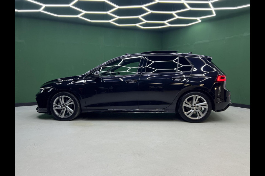 Volkswagen Golf 1.5 eTSI R-Line Camera | IQ | Pano | Sfeer