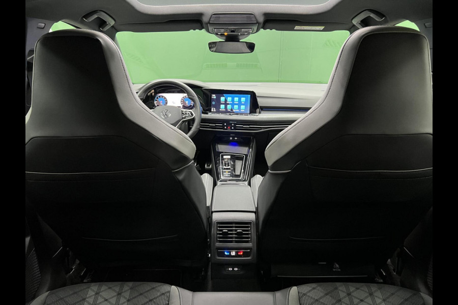 Volkswagen Golf 1.5 eTSI R-Line Camera | IQ | Pano | Sfeer