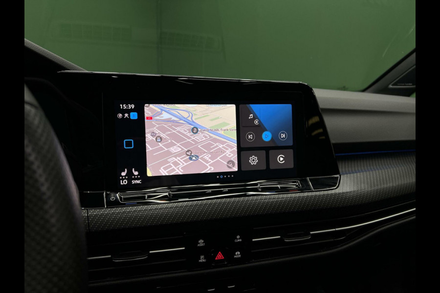 Volkswagen Golf 1.5 eTSI R-Line Camera | IQ | Pano | Sfeer