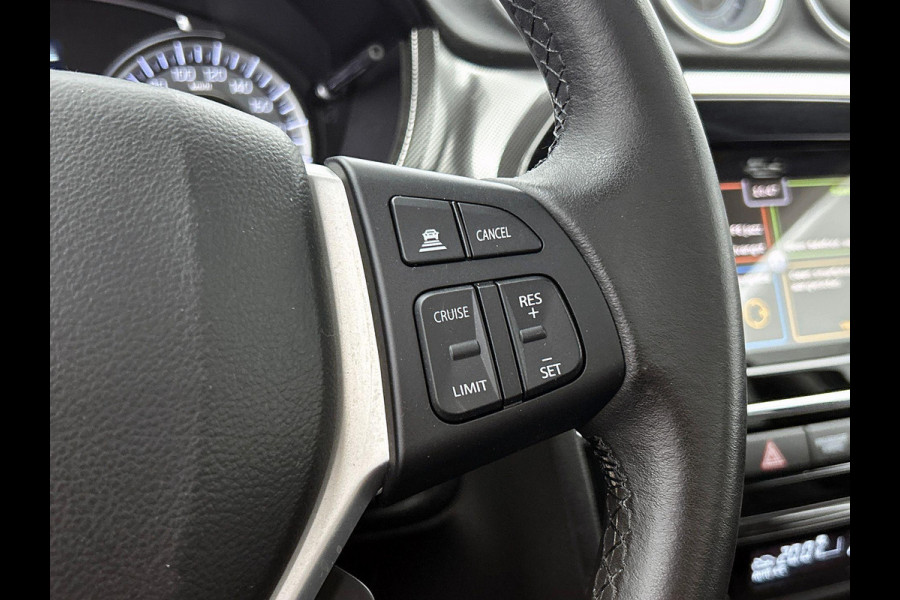 Suzuki Vitara 1.0 Boosterjet Stijl PANORAMADAK CAMERA TREKHAAK